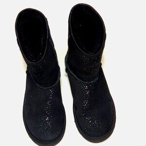 UGG Women’s Boots Classic Short Black Silver Metallic Size 6